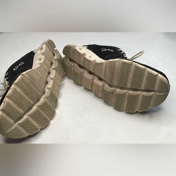 Cloudtec women’s black/beige runners. Cloud X. Size 9W. - Picture 5 of 10